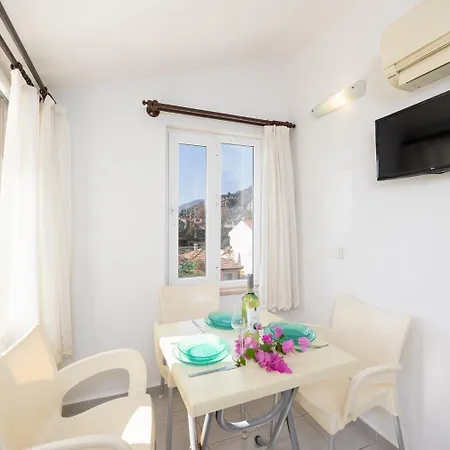 Aparthotel Grand Prestige *