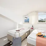 Grand Prestige Aparthotel 4*